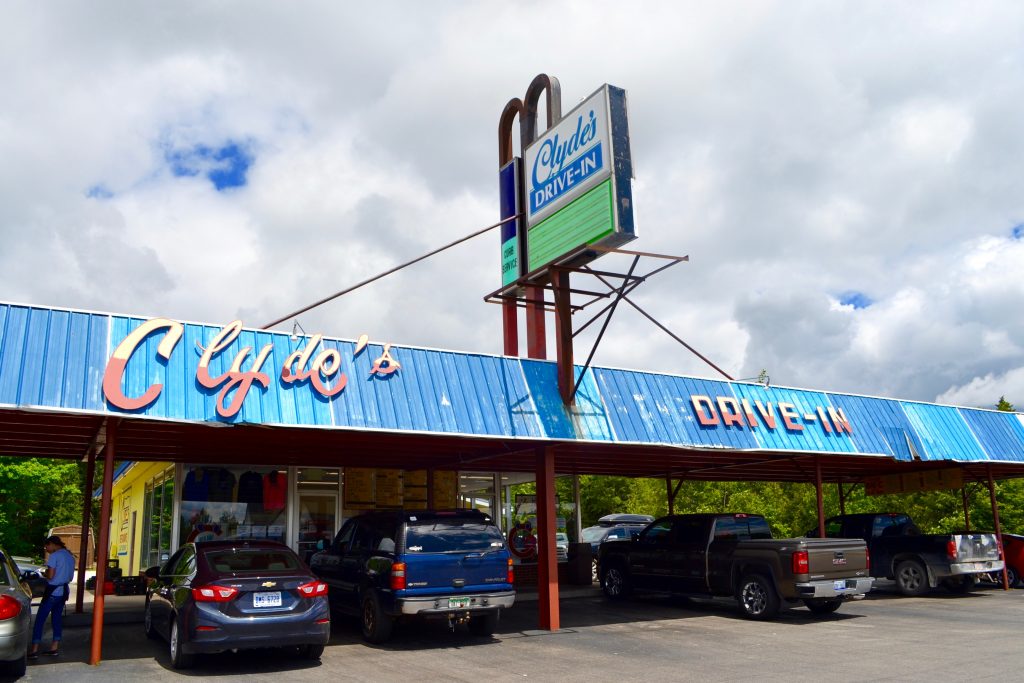 Clyde's Drive-In - St. Ignance